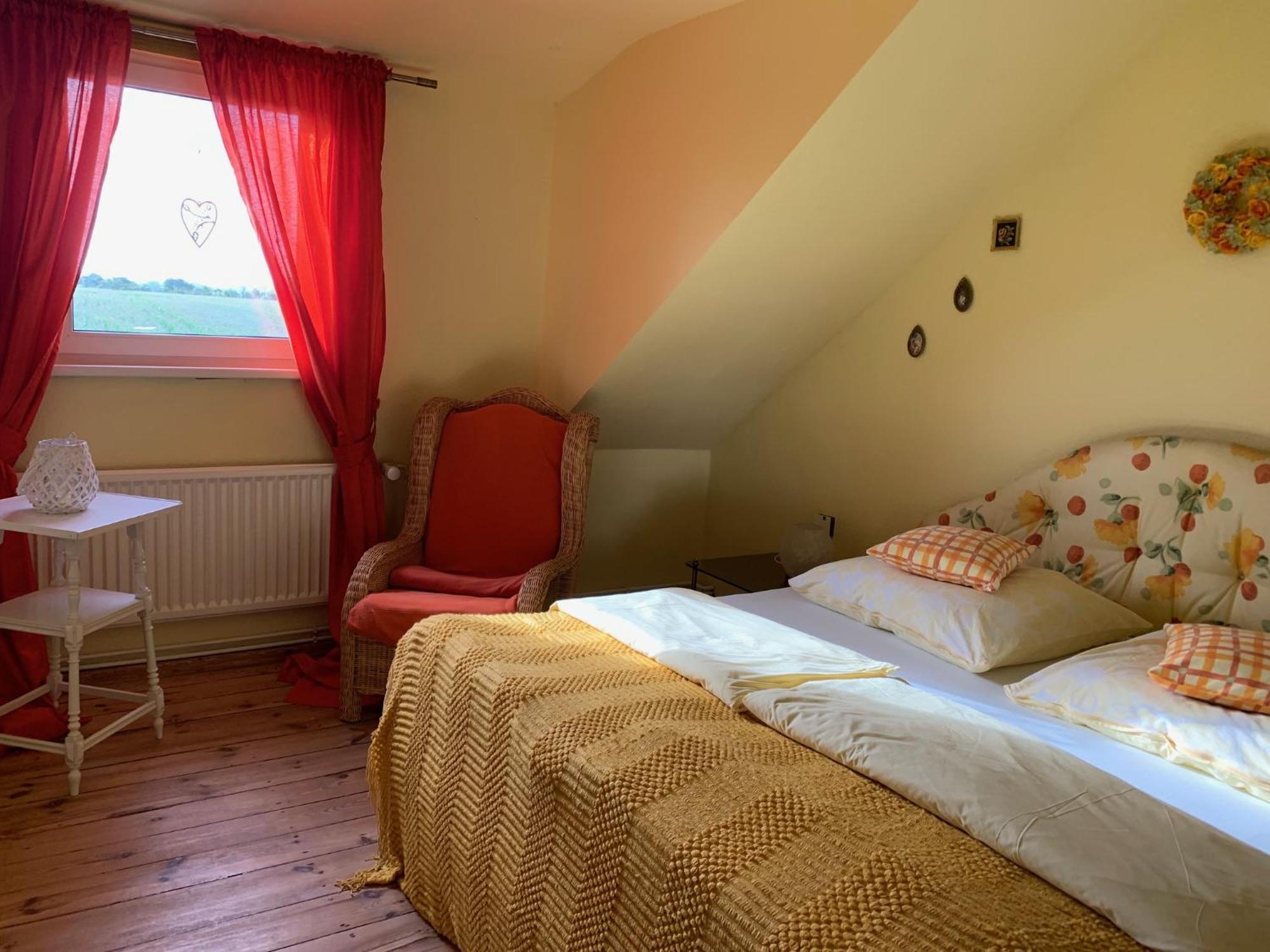 Vierseitenhof Hasenfelde - Ferienwohnung Feldblick Steinhofel 외부 사진